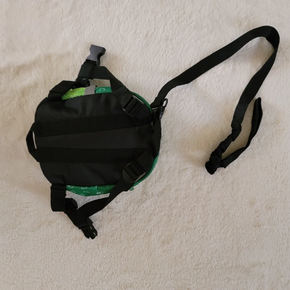 NWOT leash Kids‎ backpack